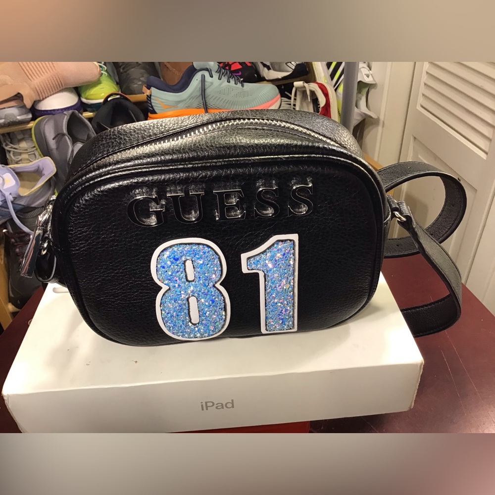 Guess Manhattan Mini Crossbody Top Zip Black Women's Bag Shoulder Bag